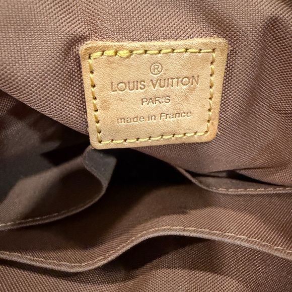 Louis Vuitton Palermo PM Tote Bag - Picture 3 of 7